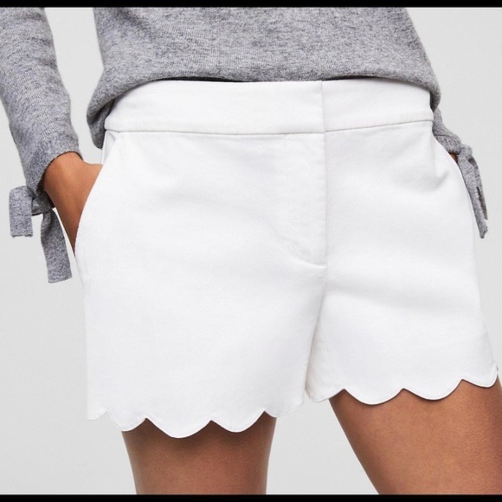 White Loft Riviera Shorts scalloped bottoms